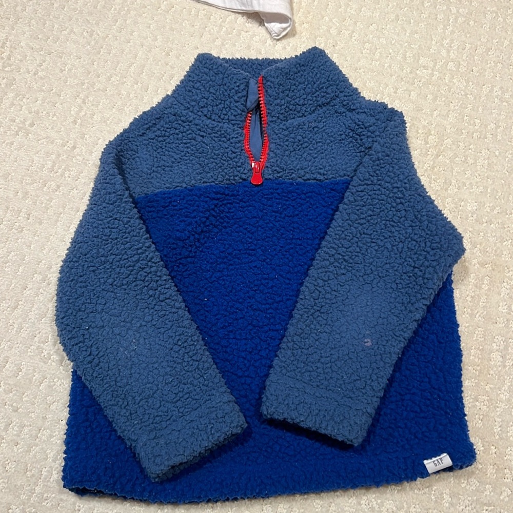 Baby gap | 5t blue and red boys Sherpa pullover